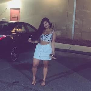 Meet your Posher, Nathalia